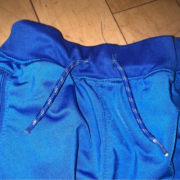 4T converse joggers - Picture 3 of 5